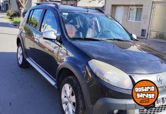 Autos - Renault Sandero Stepway 2012 Nafta 111300Km - En Venta