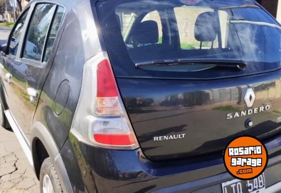 Autos - Renault Sandero Stepway 2012 Nafta 111300Km - En Venta