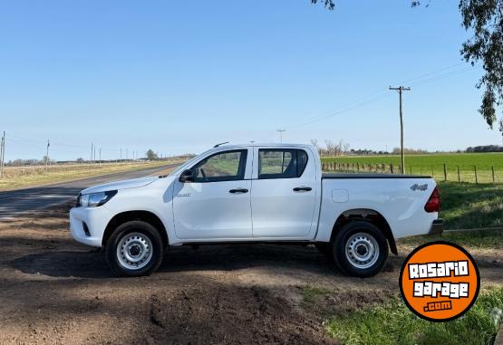 Camionetas - Toyota Hilux 2025 Diesel 0Km - En Venta