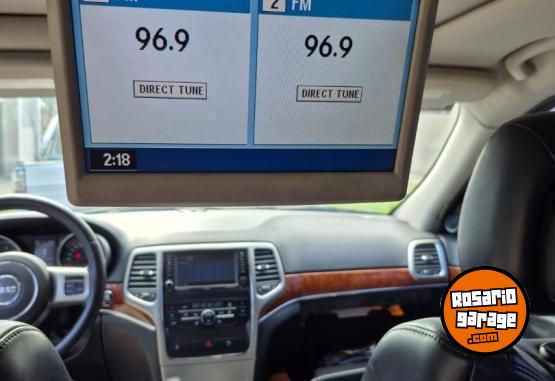 Camionetas - Jeep GRAND CHEROKEE LIMITED 2011 Nafta 210000Km - En Venta