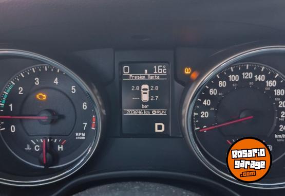 Camionetas - Jeep GRAND CHEROKEE LIMITED 2011 Nafta 210000Km - En Venta