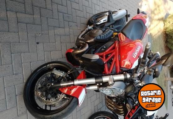 Motos - Ducati Monster 1200 2017 Nafta 45000Km - En Venta