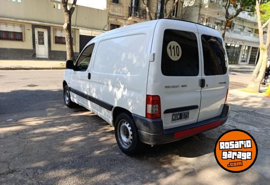 Utilitarios - Peugeot Partner 2013 GNC 165000Km - En Venta