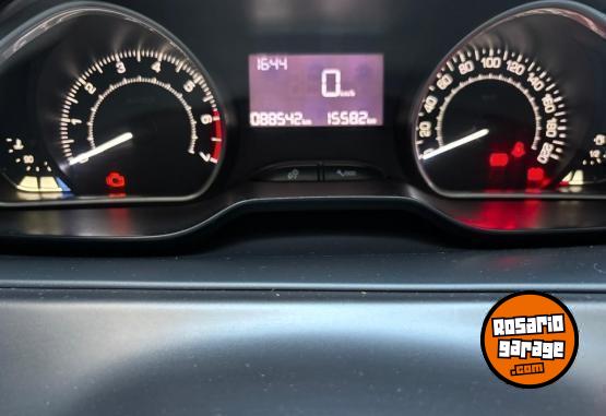 Autos - Peugeot 2008 2017 Nafta 88000Km - En Venta