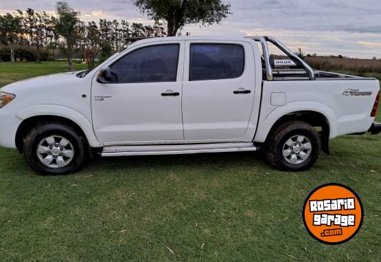 Camionetas - Toyota Hilux 2006 Diesel 315000Km - En Venta