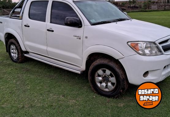 Camionetas - Toyota Hilux 2006 Diesel 315000Km - En Venta