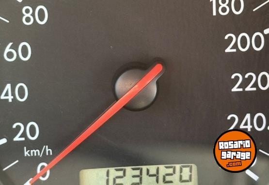 Autos - Volkswagen Golf 2003 Nafta 123420Km - En Venta