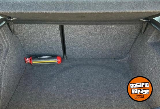 Autos - Volkswagen Golf 2003 Nafta 123420Km - En Venta