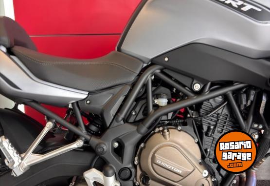 Motos - Qj Motor SRT 700 2025 Nafta 0Km - En Venta