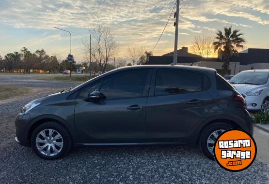 Autos - Peugeot 208 Active 1.6 2020 Nafta 42000Km - En Venta