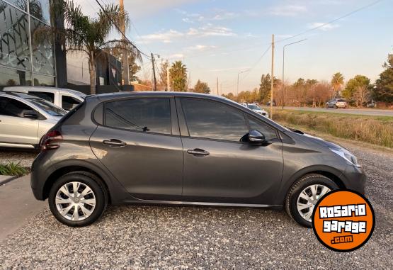 Autos - Peugeot 208 Active 1.6 2020 Nafta 42000Km - En Venta