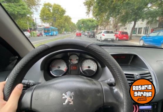 Autos - Peugeot 207 Compact 2011 Nafta 132500Km - En Venta