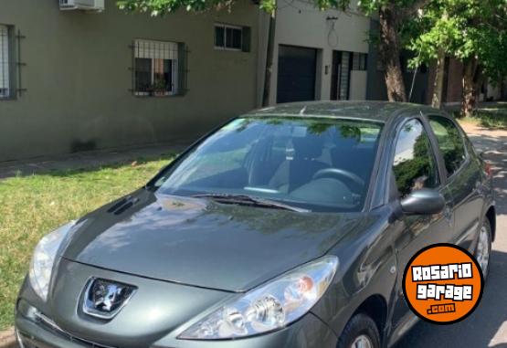 Autos - Peugeot 207 Compact 2011 Nafta 132500Km - En Venta