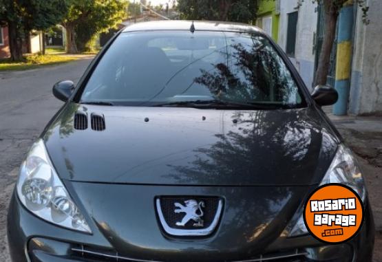 Autos - Peugeot 207 Compact 2011 Nafta 132500Km - En Venta
