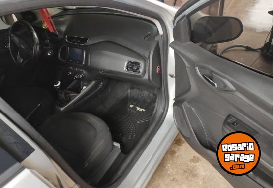 Autos - Chevrolet Onix 1.4 ltz 2015 Nafta 124500Km - En Venta