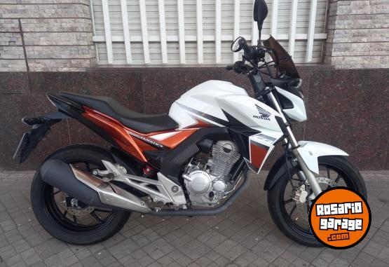 Motos - Honda Cbx 2018 Nafta 6000Km - En Venta
