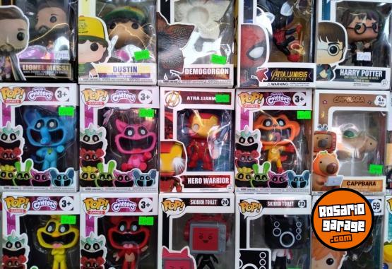 Otros - Muñecos plasticos funko pop anime series y superheroes - En Venta