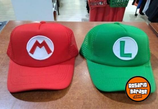 Indumentaria - Gorras trucker anime series y bandas de rock - En Venta