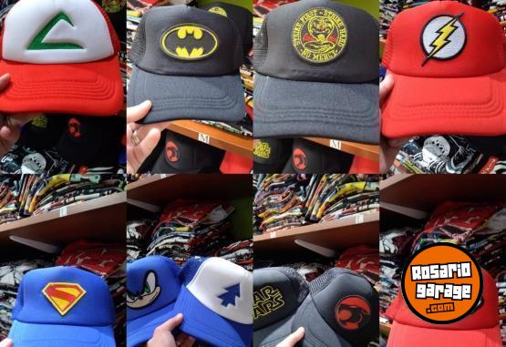 Indumentaria - Gorras trucker anime series y bandas de rock - En Venta