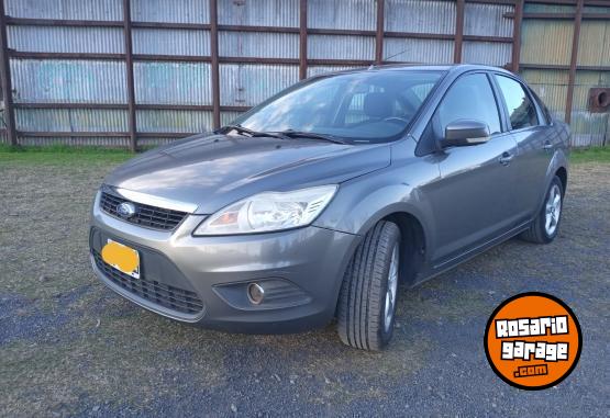 Autos - Ford Focus 2 / EXE TREND 2012 Nafta 111111Km - En Venta