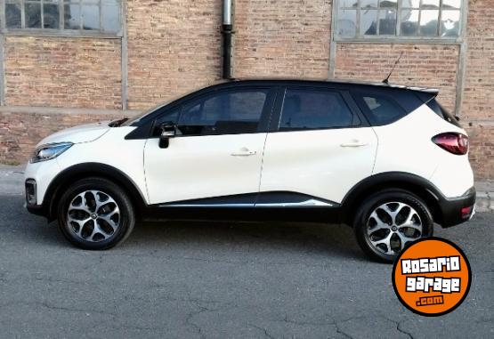 Camionetas - Renault CAPTUR INTENSE 2.0 2017 Nafta 100000Km - En Venta