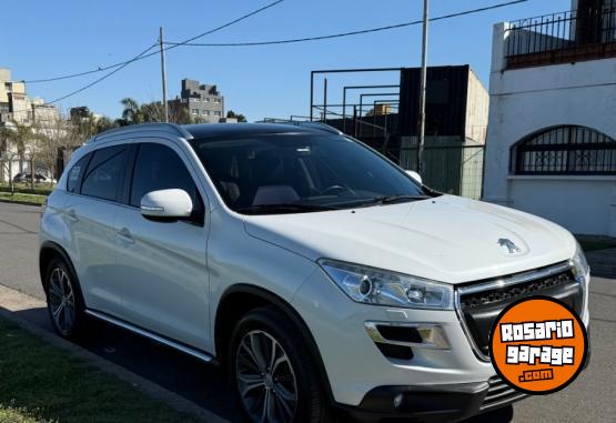 Autos - Peugeot 4008 2013 Nafta 196000Km - En Venta
