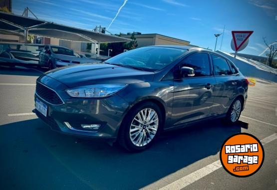 Autos - Ford Focus SE Plus 2.0 AT 170C 2018 Nafta 89999Km - En Venta