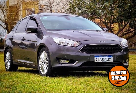 Autos - Ford Focus SE Plus 2.0 AT 170C 2018 Nafta 89999Km - En Venta