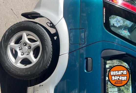 Camionetas - Daihatsu Terios 2000 Nafta 169000Km - En Venta