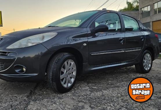 Autos - Peugeot 207 2012 Nafta 137968Km - En Venta