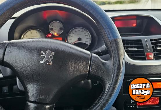 Autos - Peugeot 207 2012 Nafta 137968Km - En Venta