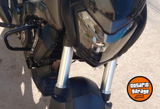 Motos - Bajaj DOMINAR 250 2022 Nafta 14000Km - En Venta