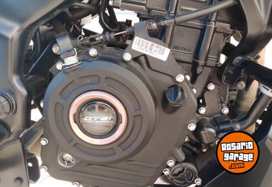 Motos - Bajaj DOMINAR 250 2022 Nafta 14000Km - En Venta