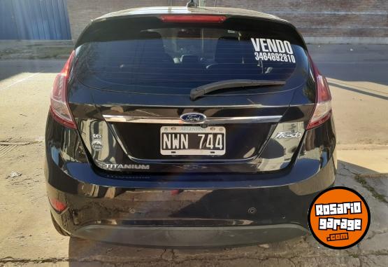 Autos - Ford Kinetic titanium 2014 Nafta 174000Km - En Venta