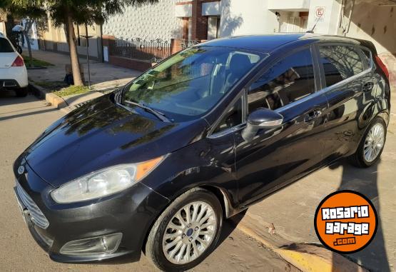 Autos - Ford Kinetic titanium 2014 Nafta 174000Km - En Venta