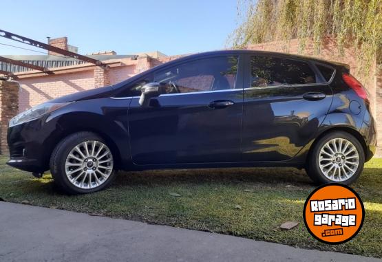Autos - Ford Kinetic titanium 2014 Nafta 174000Km - En Venta