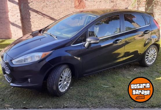 Autos - Ford Kinetic titanium 2014 Nafta 174000Km - En Venta
