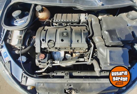 Autos - Peugeot XR premium 2004 Nafta 238000Km - En Venta