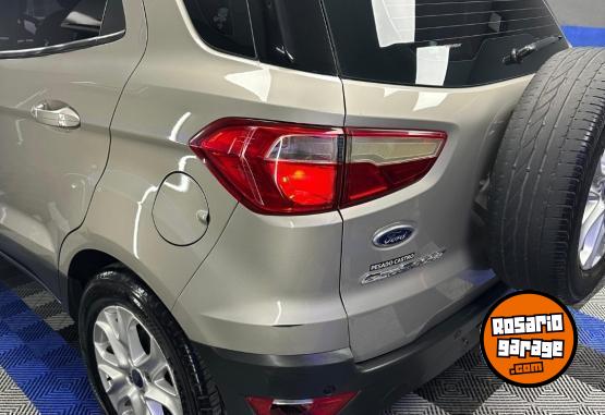 Autos - Ford Ecosport titanium 2015 GNC 140000Km - En Venta