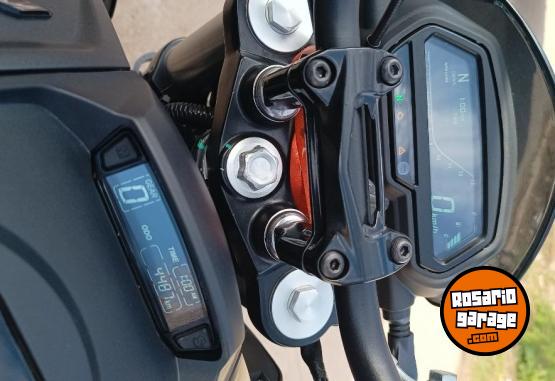 Motos - Bajaj Dominar 400 2023 Nafta 4500Km - En Venta