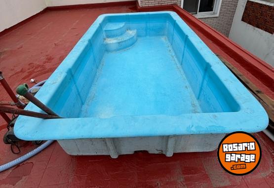 Hogar - Pileta fibra de vidrio Amrica  Fiberglass + bomba de limpieza + recipiente pastilla cloro - En Venta