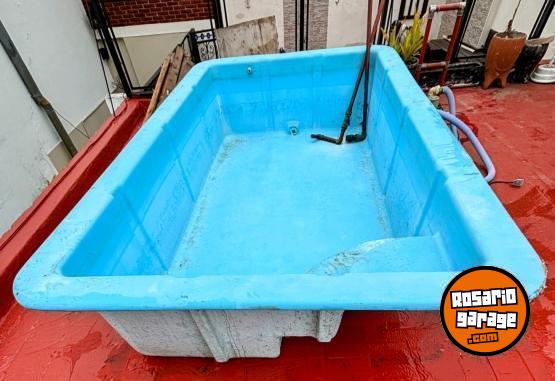 Hogar - Pileta fibra de vidrio Amrica  Fiberglass + bomba de limpieza + recipiente pastilla cloro - En Venta
