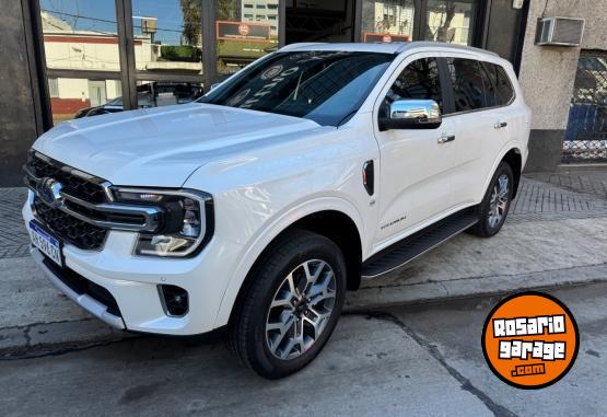 Camionetas - Ford Everest titanium 2.3L eco 2025 Nafta 0Km - En Venta