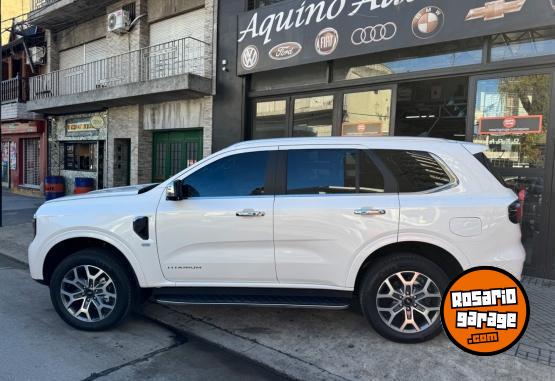 Camionetas - Ford Everest titanium 2.3L eco 2025 Nafta 0Km - En Venta