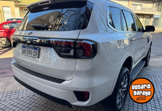 Camionetas - Ford Everest titanium 2.3L eco 2025 Nafta 0Km - En Venta