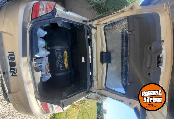 Autos - Chevrolet Agile 2012 GNC 200000Km - En Venta