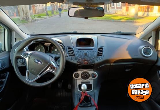 Autos - Ford Fiesta 2016 Nafta 75000Km - En Venta