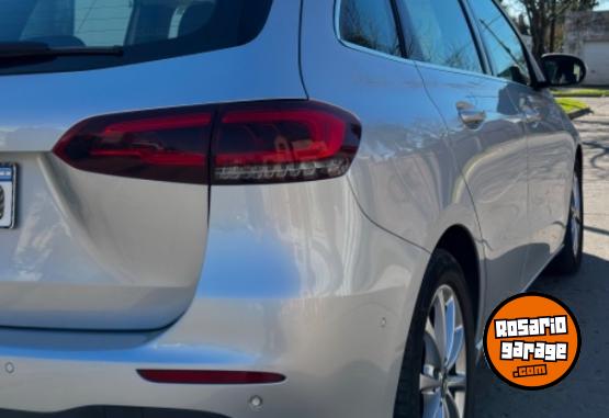 Autos - Mercedes Benz B200 Progresive 2020 Nafta 33000Km - En Venta