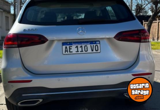 Autos - Mercedes Benz B200 Progresive 2020 Nafta 33000Km - En Venta