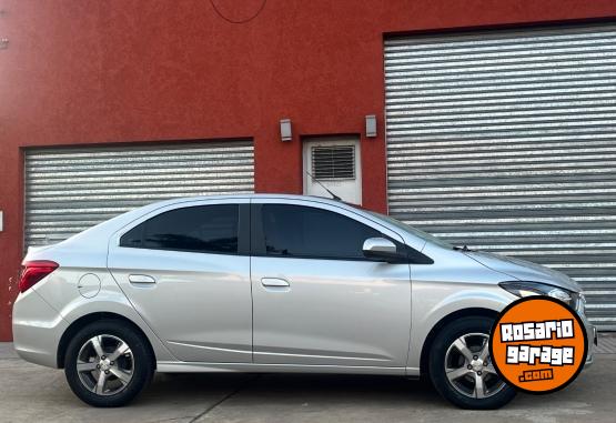 Autos - Chevrolet PRISMA LTZ  2017 Nafta 94000Km - En Venta
